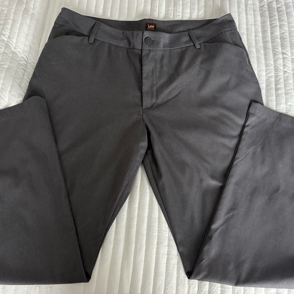 Lee Womens Wrinkle Free Pants Size 18M Gray